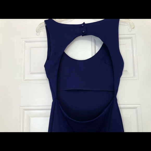 Dress - Picture 4 of 5